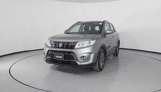 Suzuki • Vitara