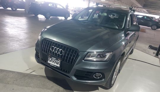 Audi • Q5