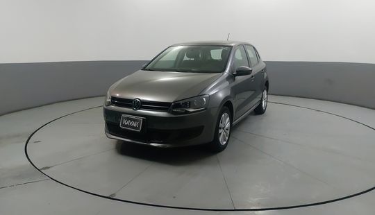 Volkswagen • Polo