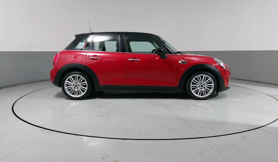 Mini Cooper 1.5 COOPER CHILI Hatchback 2017