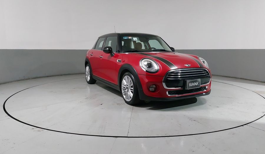 Mini Cooper 1.5 COOPER CHILI Hatchback 2017