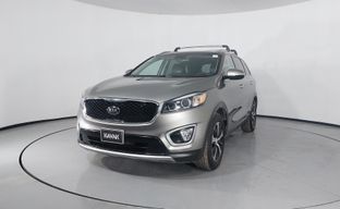 Kia • Sorento