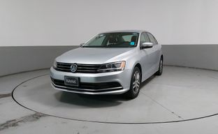 Volkswagen • Jetta