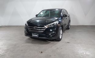 Hyundai • Tucson