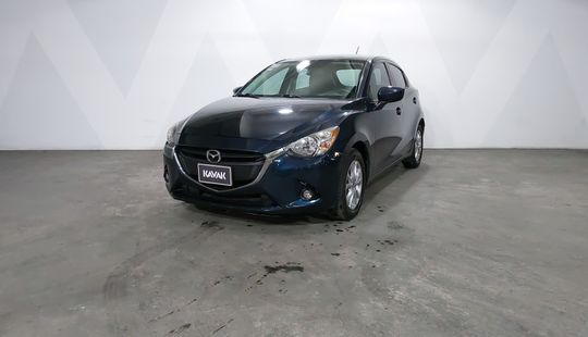 Mazda • Mazda 2