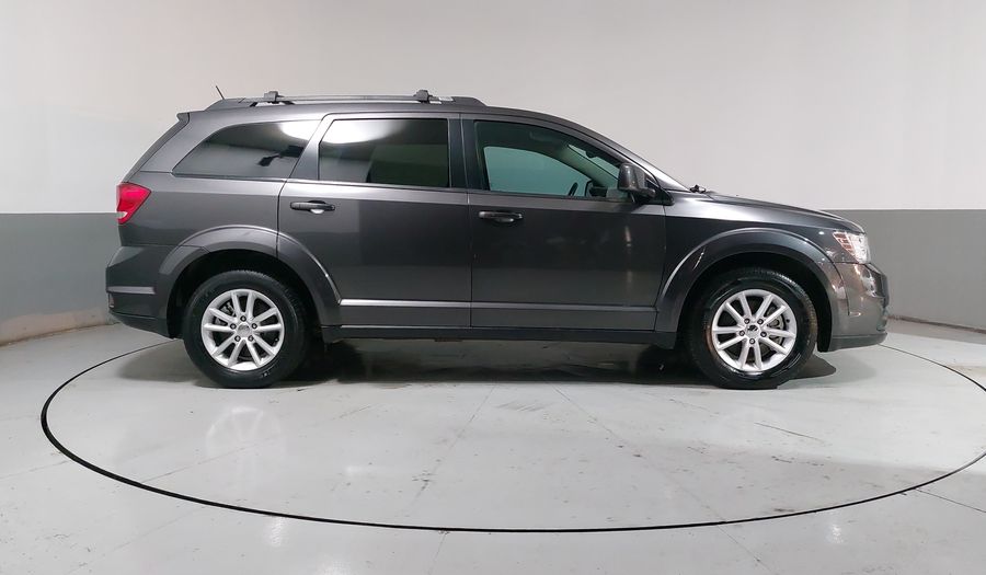 Dodge Journey 2.4 SXT PLUS 5 PASAJEROS Suv 2014