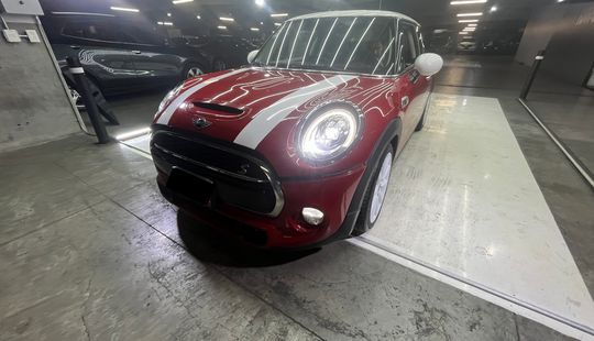 Mini • Cooper S