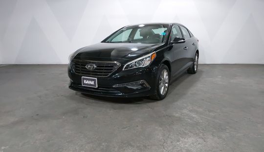 Hyundai • Sonata