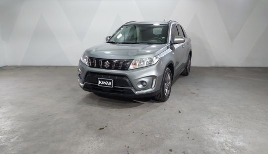 Suzuki • Vitara