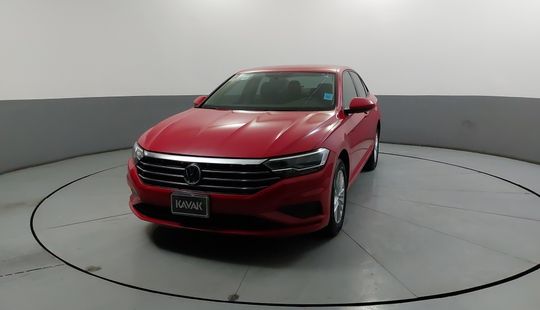 Volkswagen • Jetta