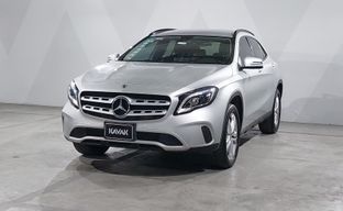 Mercedes Benz • Clase GLA