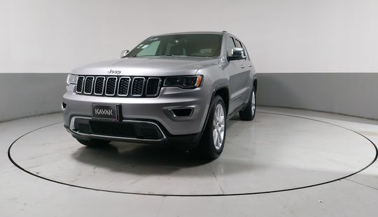 Jeep • Grand Cherokee