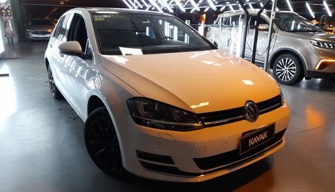 Volkswagen Golf 1.4 HIGHLINE DSG Hatchback 2016