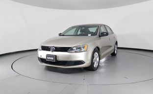 Volkswagen • Jetta