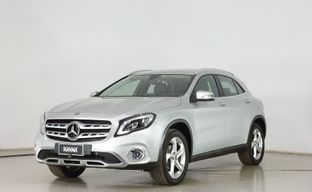 Mercedes Benz • Clase GLA