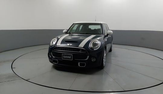 Mini • Cooper S