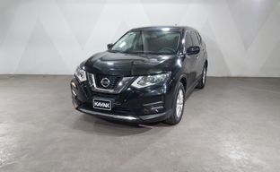 Nissan • X-Trail