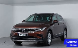 Volkswagen • Tiguan