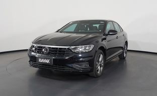 Volkswagen • Jetta