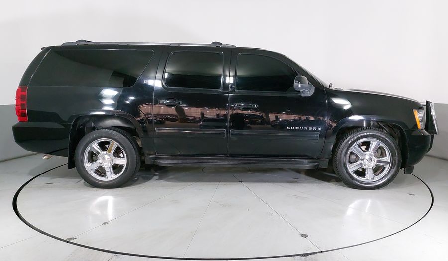 Chevrolet Suburban 5.3 B PIEL DVD Suv 2013