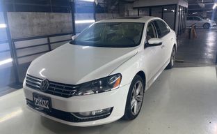 Volkswagen • Passat