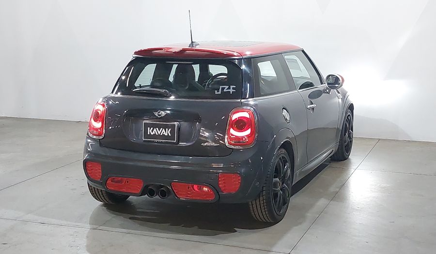 Mini John Cooper Works 2.0 JOHN COOPER WORKS HOT CHILI AT Hatchback 2017