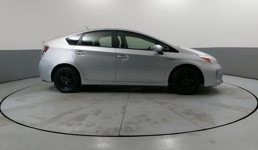 Toyota Prius 1.8 HYBRID BASE Hatchback 2014