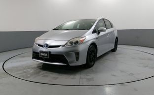 Toyota • Prius