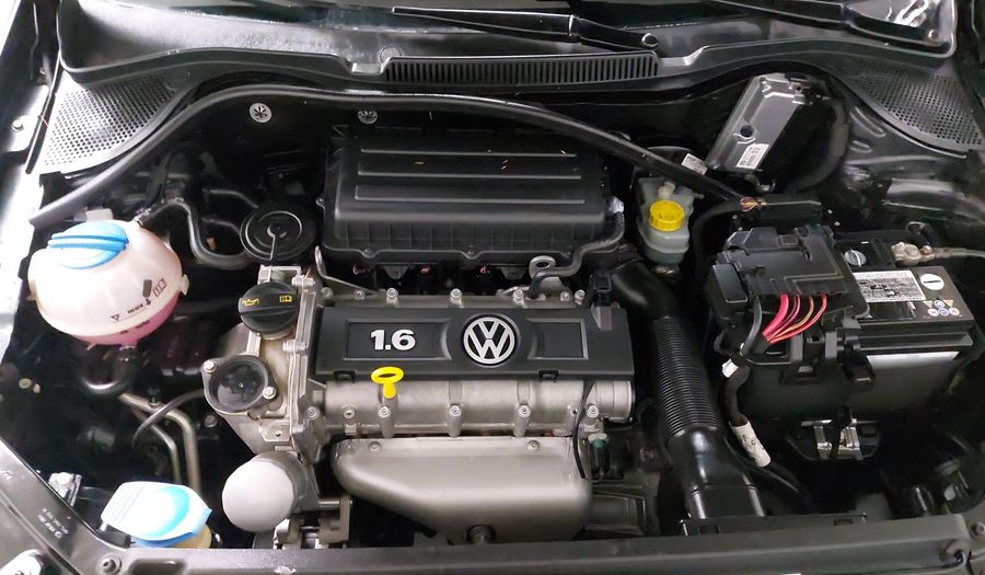 Volkswagen Vento 1.6 HIGHLINE TIPTRONIC Sedan 2017