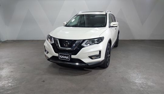 Nissan • X-Trail