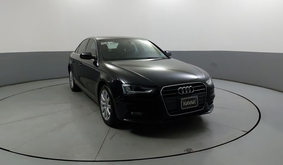 Audi A4 2.0 TFSI LUXURY MULTITRONIC Sedan 2014