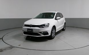 Volkswagen • Polo