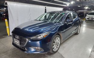 Mazda • Mazda 3