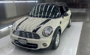 Mini • Cooper