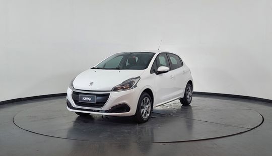 Peugeot • 208