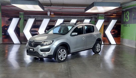 Renault • Sandero Stepway