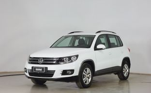 Volkswagen • Tiguan