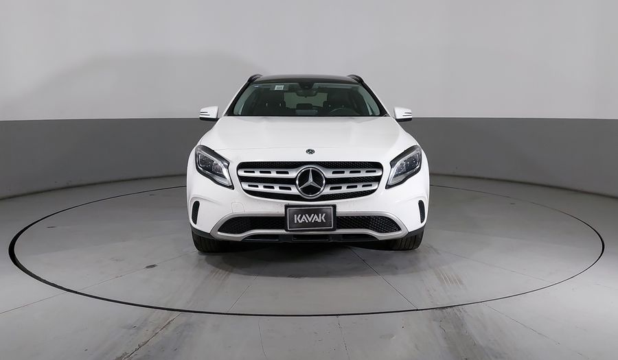 Mercedes Benz Clase Gla 1.6 GLA 200 DCT Suv 2020