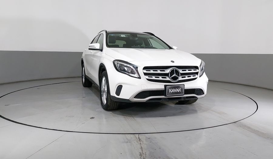 Mercedes Benz Clase Gla 1.6 GLA 200 DCT Suv 2020