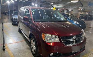 Dodge • Grand Caravan