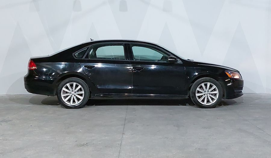 Volkswagen Passat 2.5 COMFORTLINE TIPTRONIC Sedan 2015