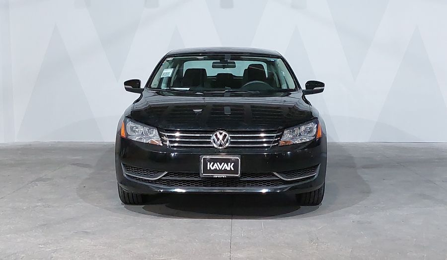 Volkswagen Passat 2.5 COMFORTLINE TIPTRONIC Sedan 2015