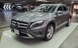 Mercedes Benz • Clase GLA