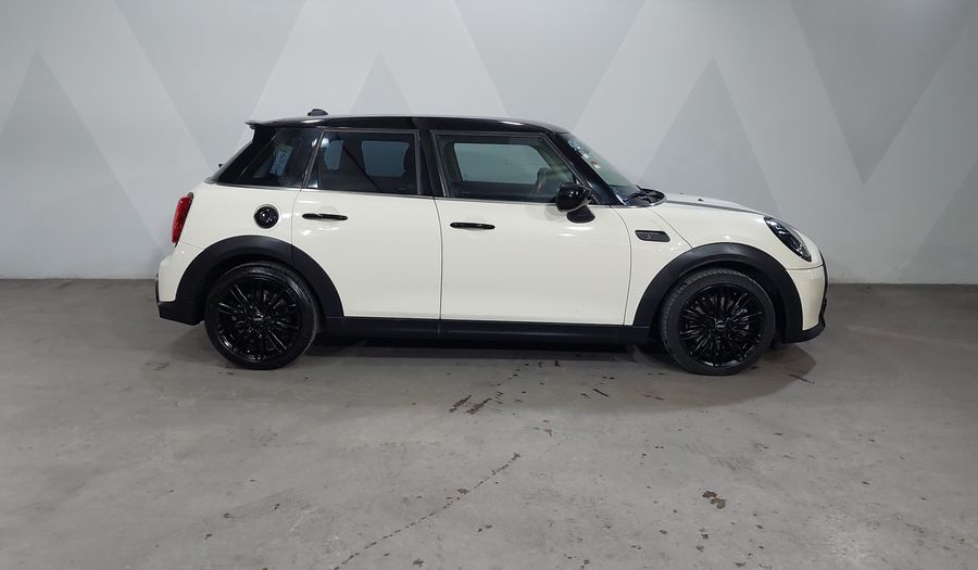 Mini Cooper S 2.0 COOPER ESSENTIAL DCT Hatchback 2022