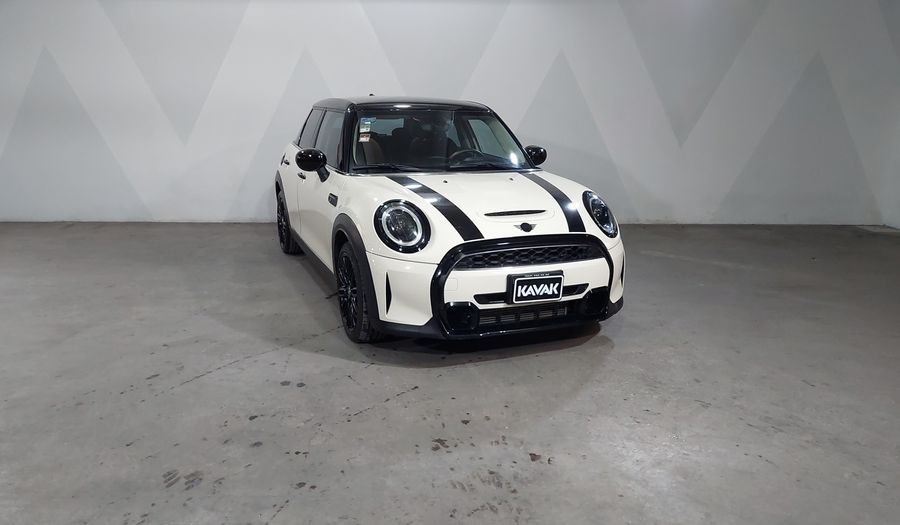 Mini Cooper S 2.0 COOPER ESSENTIAL DCT Hatchback 2022