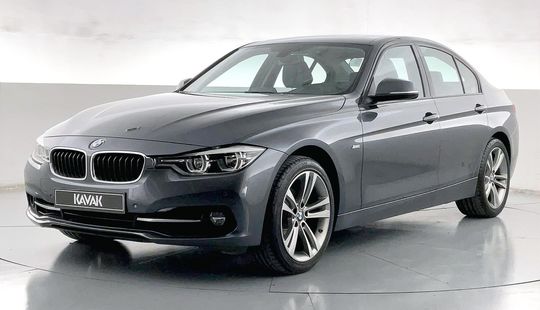 BMW 318i Sport Line-2018