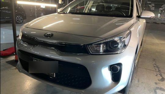 Kia • Rio