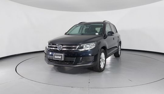 Volkswagen • Tiguan