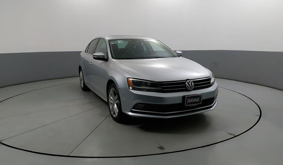 Volkswagen Jetta 2.5 SPORTLINE TIP. Sedan 2016