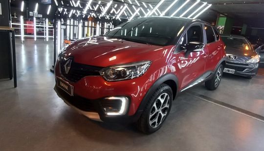 Renault • Captur